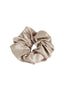 MAMA MULBERRY SILKE SCRUNCHIE - SAND